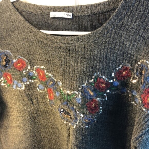M Zara grey embroidered sequinned sweater - Picture 4 of 12